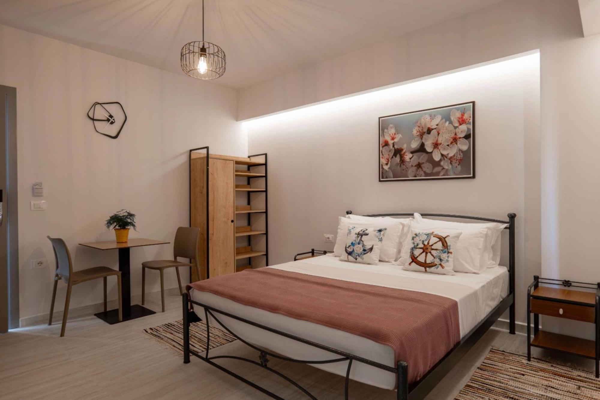 Aleksandra Apartments ساراندا المظهر الخارجي الصورة