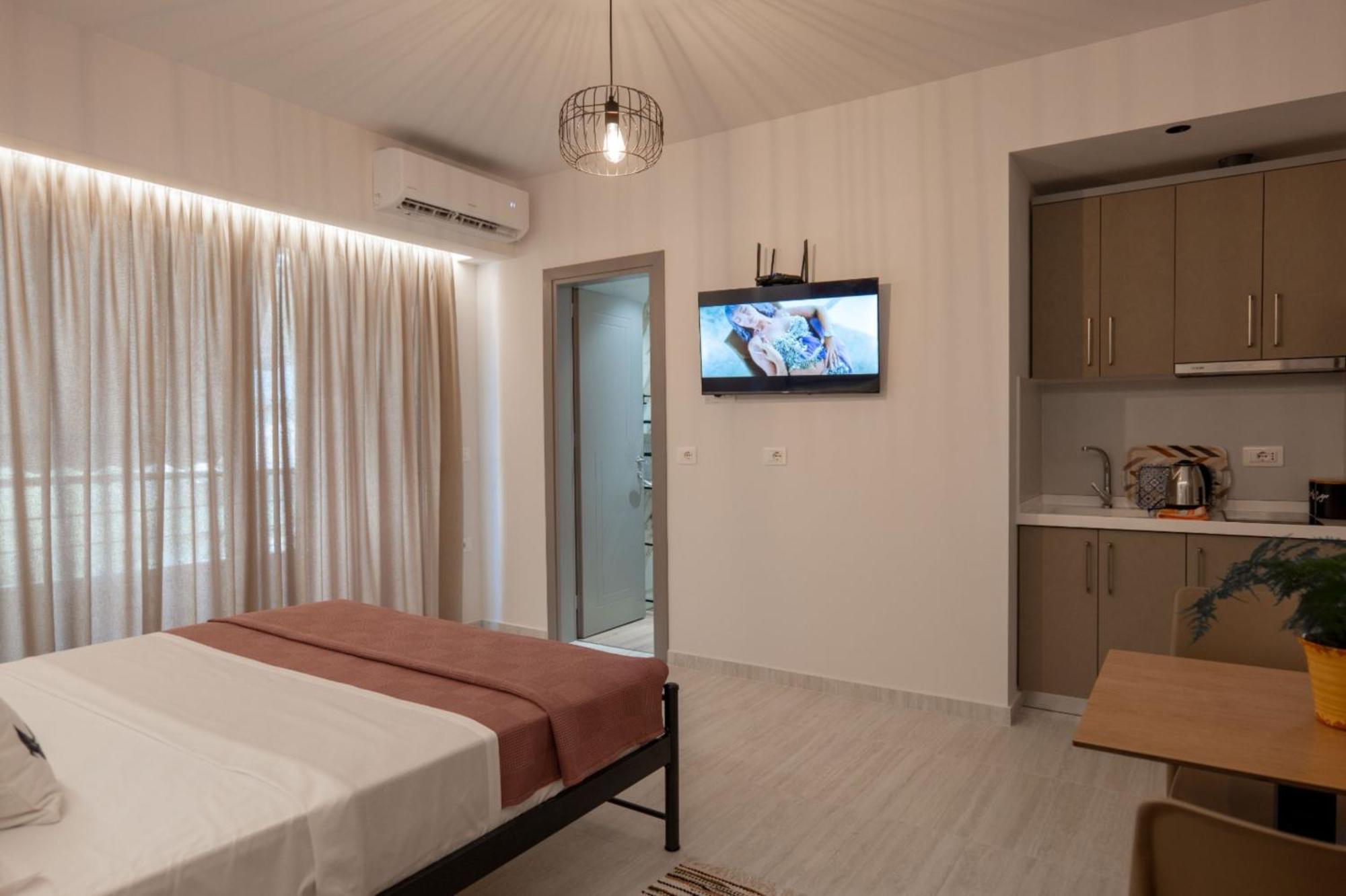 Aleksandra Apartments ساراندا المظهر الخارجي الصورة
